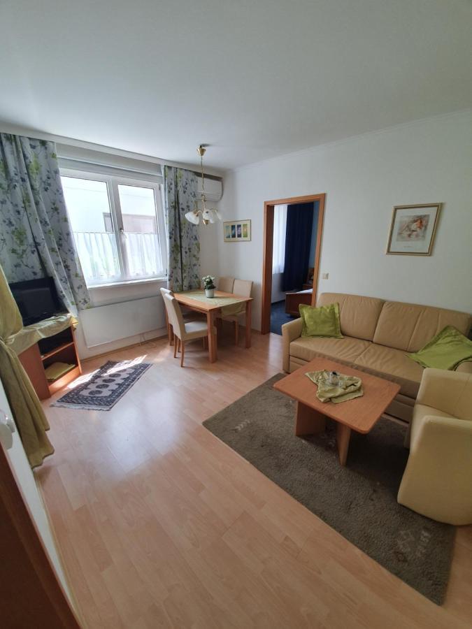 Appartement Roiss Podersdorf am See Luaran gambar
